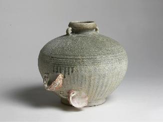 Spherical bottle from the Royal Nanhai shipwreck