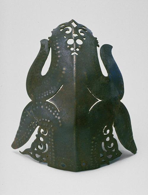 Head or shoulder ornament