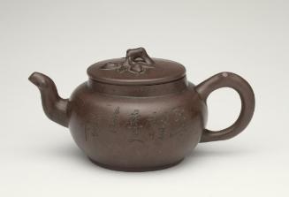 Teapot with a lid