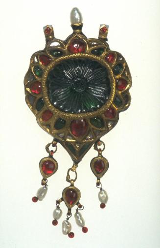 Jeweled pendant