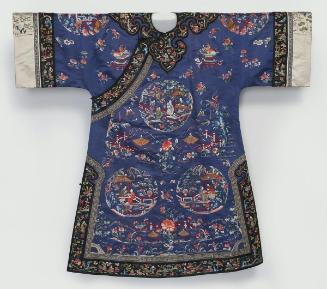 Woman's informal coat with scenes from Dream of the Red Chamber