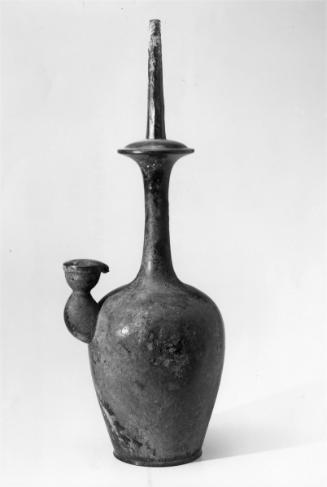 Kundika bottle