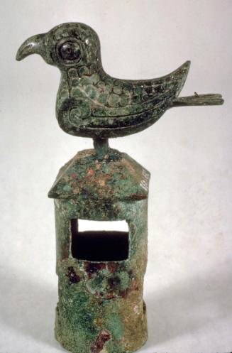 Bird-shaped finial