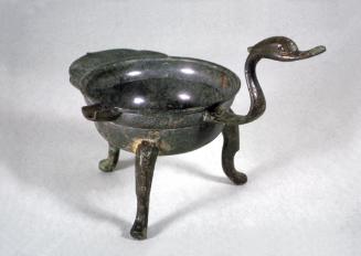 Food warmer with a spout in the shape of a goose head (jiaodou)