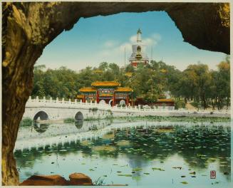 White Stupa in Bei Hai Park, Beijing