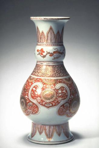 Vase with wish-granting wands