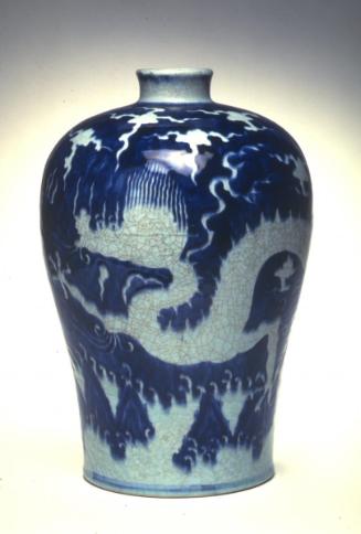 Vase with dragon