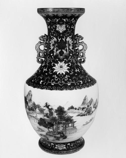 Beaker vase depicting a landscape