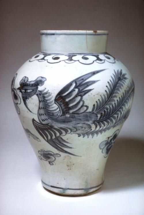 Jar with phoenixes and clouds