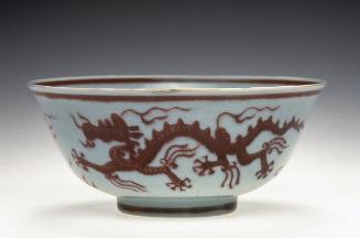 Bowl with dragons