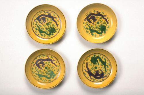 Set of four sancai dishes with Guangxu mark