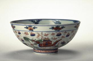 Bowl with dragon boats