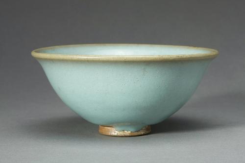 Bowl, one of a pair