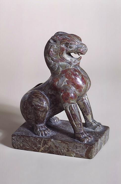 Seated lion