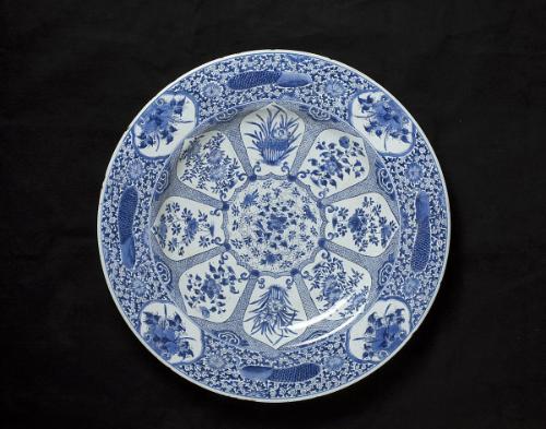 Plate with peacocks and flowers