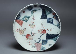 Lobed dish with chysanthemum and plum decoration