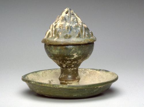 Incense burner with lid