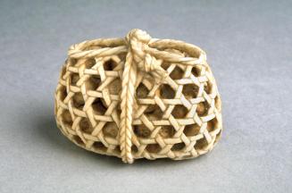 Oranges in a bamboo basket