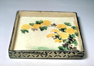 Square plate with kerria rose (yamabuki) design