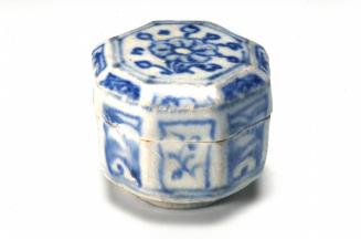 Six-sided lidded box from the Hoi An shipwreck