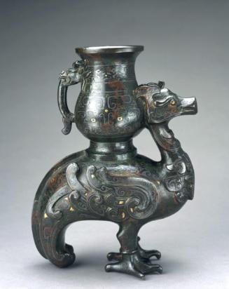 Ceremonial vessel in the shape of a phoenix