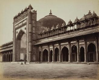 Jami Mosque at Fatehpur Sikri from inside the courtyard