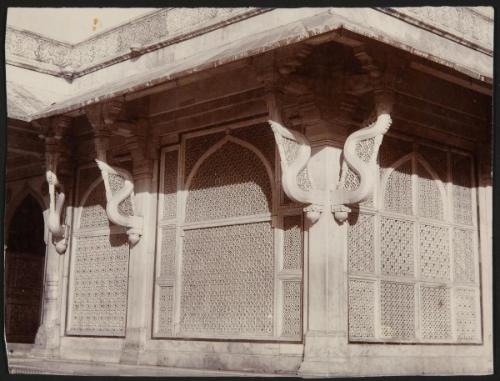 Exterior detail of tomb of Shaikh Salim Chishti in Jami Mosque at Fatehpur Sikri