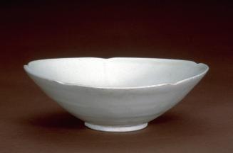 Foliated bowl