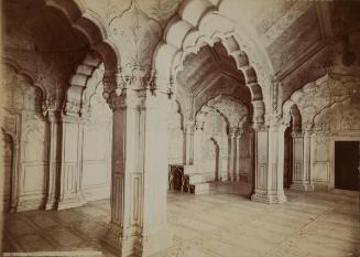 Interior of Moti Musjid, showing Saracenic Arches.