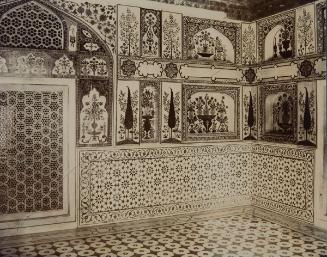 Interior of Itimad ud-Daulah's tomb