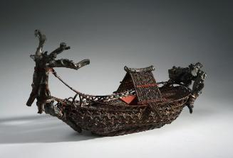 Flower-arranging basket in the shape of a boat | fune-gata