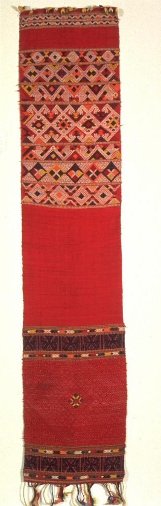 Shoulder cloth (pha biang)