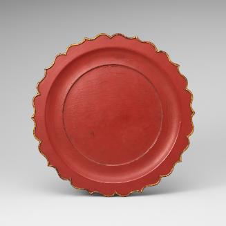 Round foliated tray on high foot