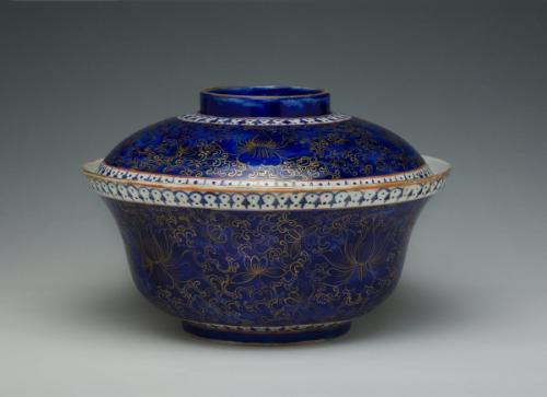 Bowl with lid